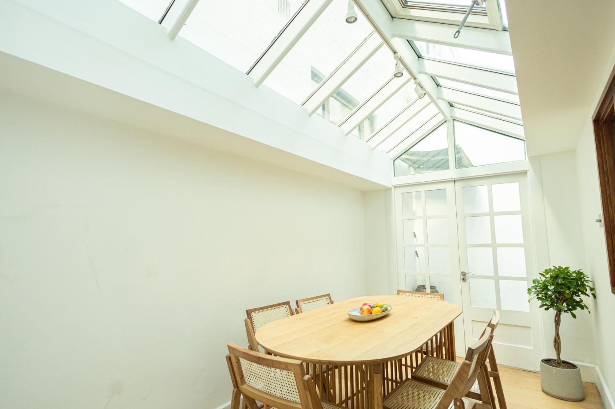 2Bedroom Gem In The Heart Of Kensington Londýn Exteriér fotografie